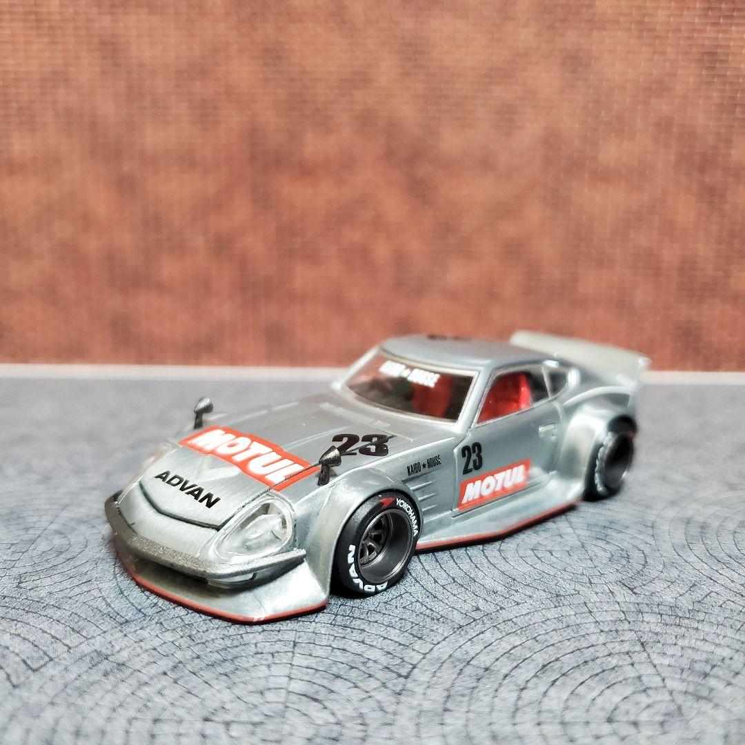 ミニGT 街道ハウス ダットサン フェアレディZ MOTUL V3 チェイス