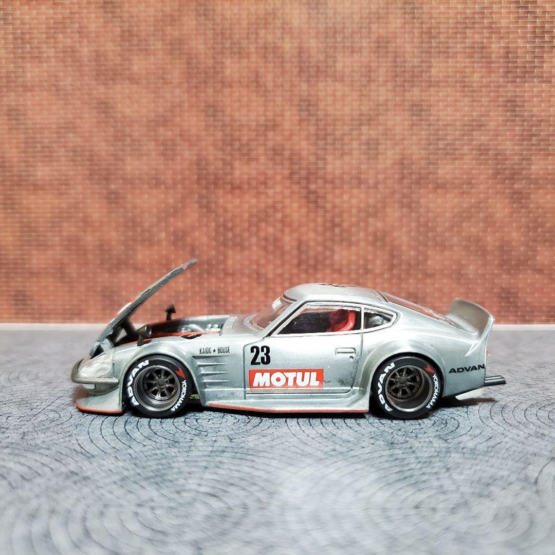 ミニGT 街道ハウス ダットサン フェアレディZ MOTUL V3 チェイス