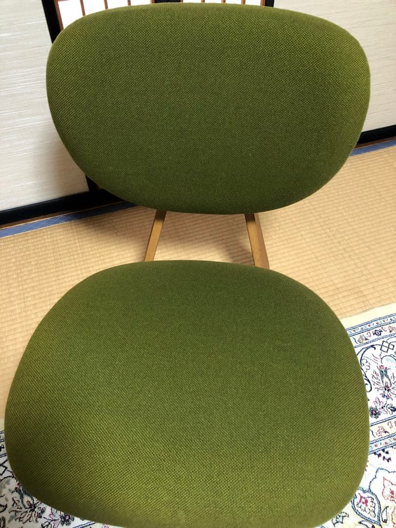 天童木工　低座イス　グリーン
