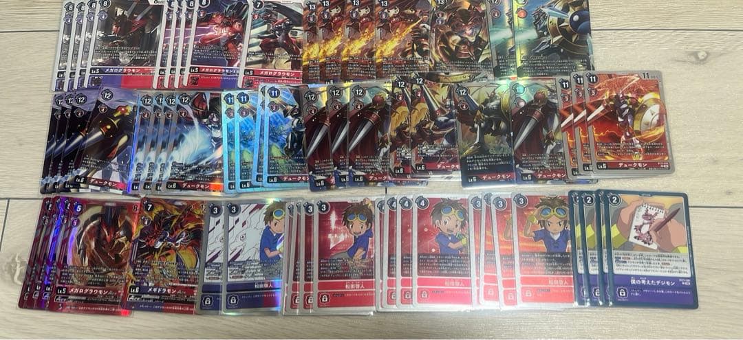 デジカ　ギルモン　デュークモン　メギドラモン　デッキ　デッキパーツ