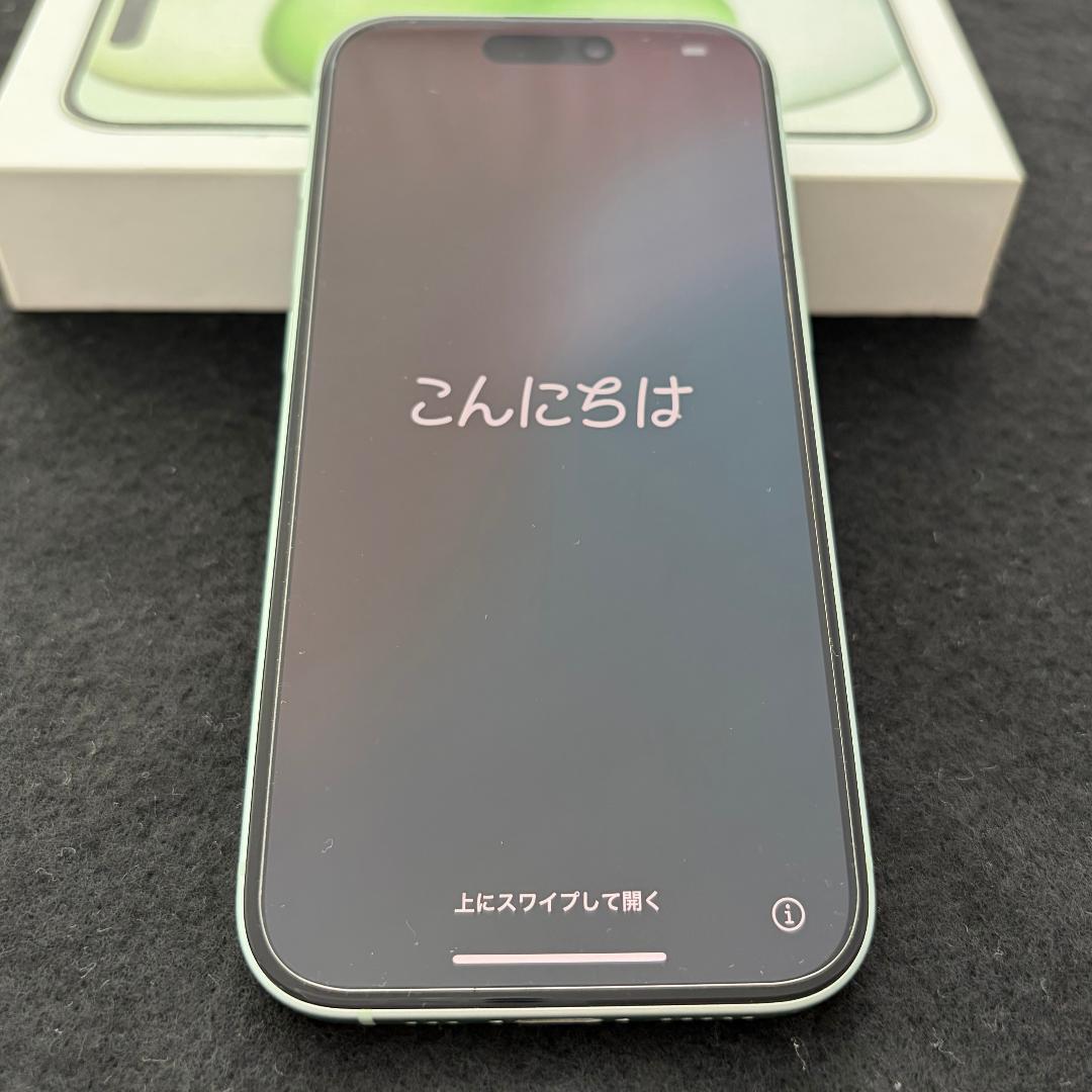 iPhone15 グリーン バッテリー99％ ＋ TPUケース