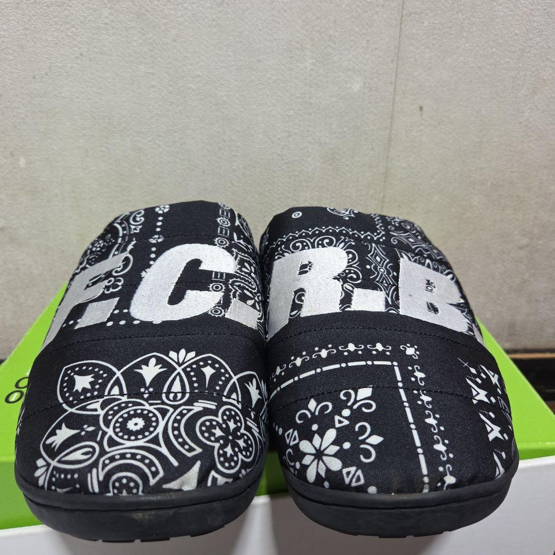 エフシーアールビーFCRB ソフSOHP スブSUBUペイズリー柄サンダル専用袋