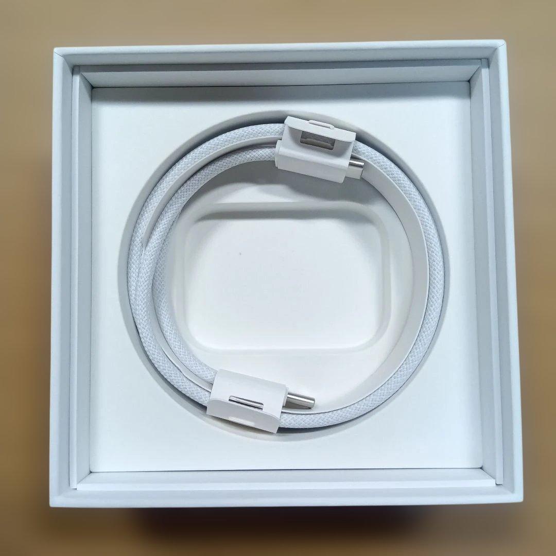 美品　AirPodsPro 第二世代 タイプC MTJV3J/A