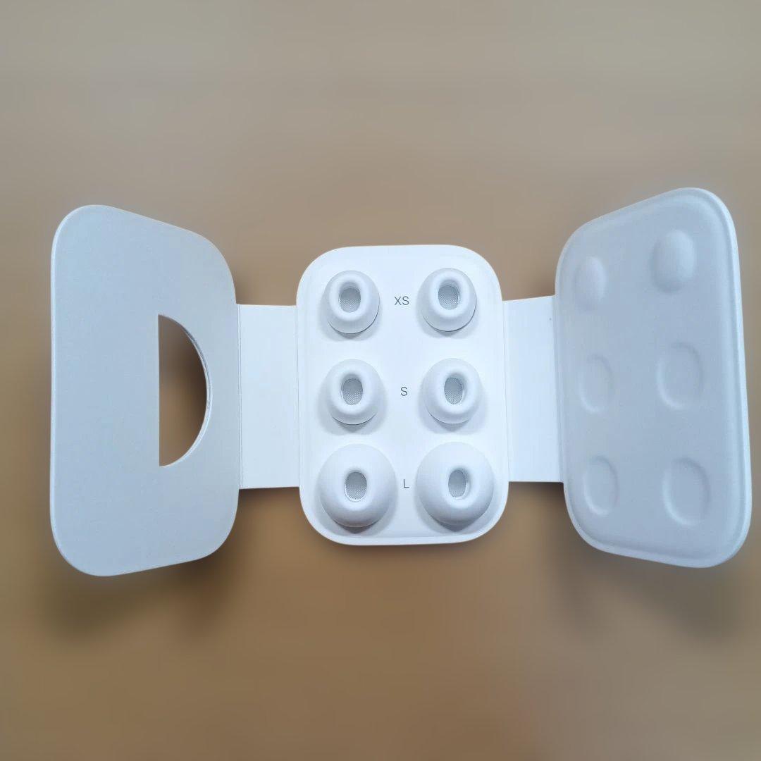 美品　AirPodsPro 第二世代 タイプC MTJV3J/A