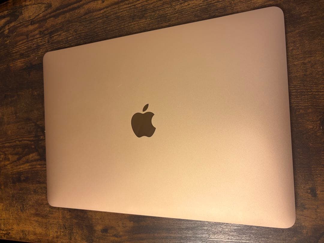 [美品]MacBook Air 2020