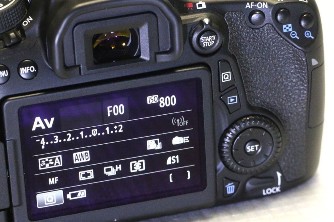 ⭐️極美品⭐️キヤノン　Canon EOS 70D ボディ