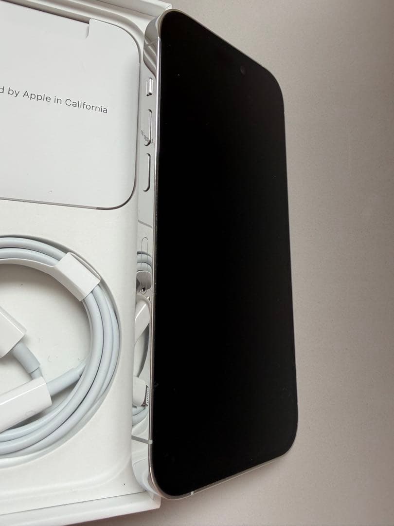 【背面割れ】Apple iPhone 14 Pro 256GB SIMフリー