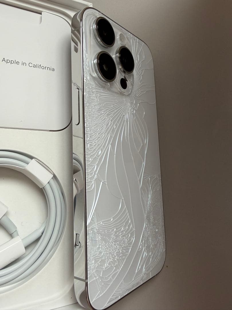 【背面割れ】Apple iPhone 14 Pro 256GB SIMフリー