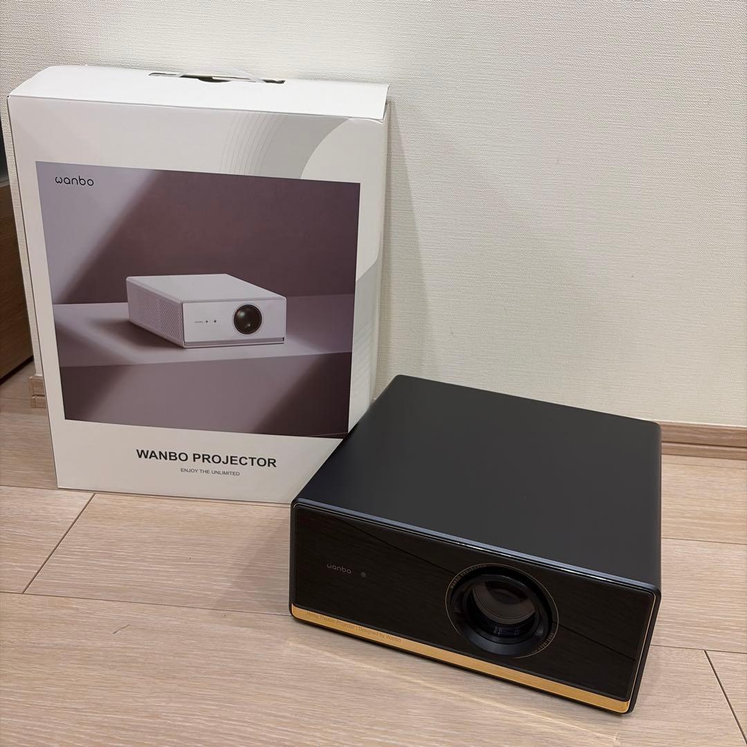 Wanbo プロジェクター 本体
