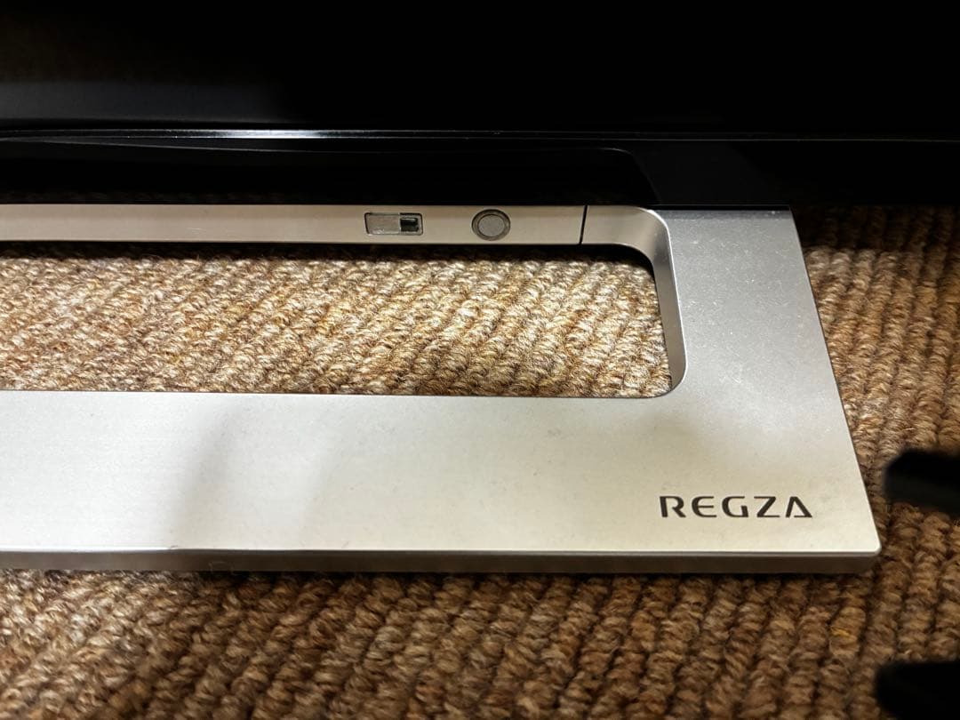 トモル　東芝 50V型4K REGZA 50M520X