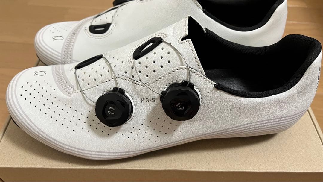 QUOC M3-sport ホワイト サイズ43