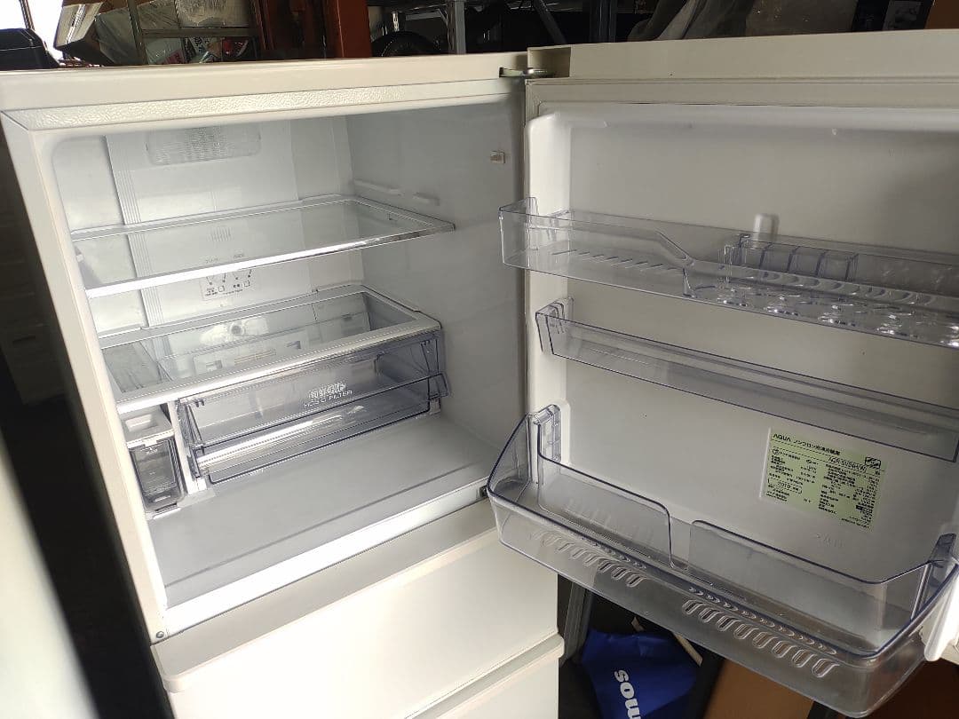 2019年製 AQUAアクア冷凍冷蔵庫　AQR-SV24HBK(W)　広島