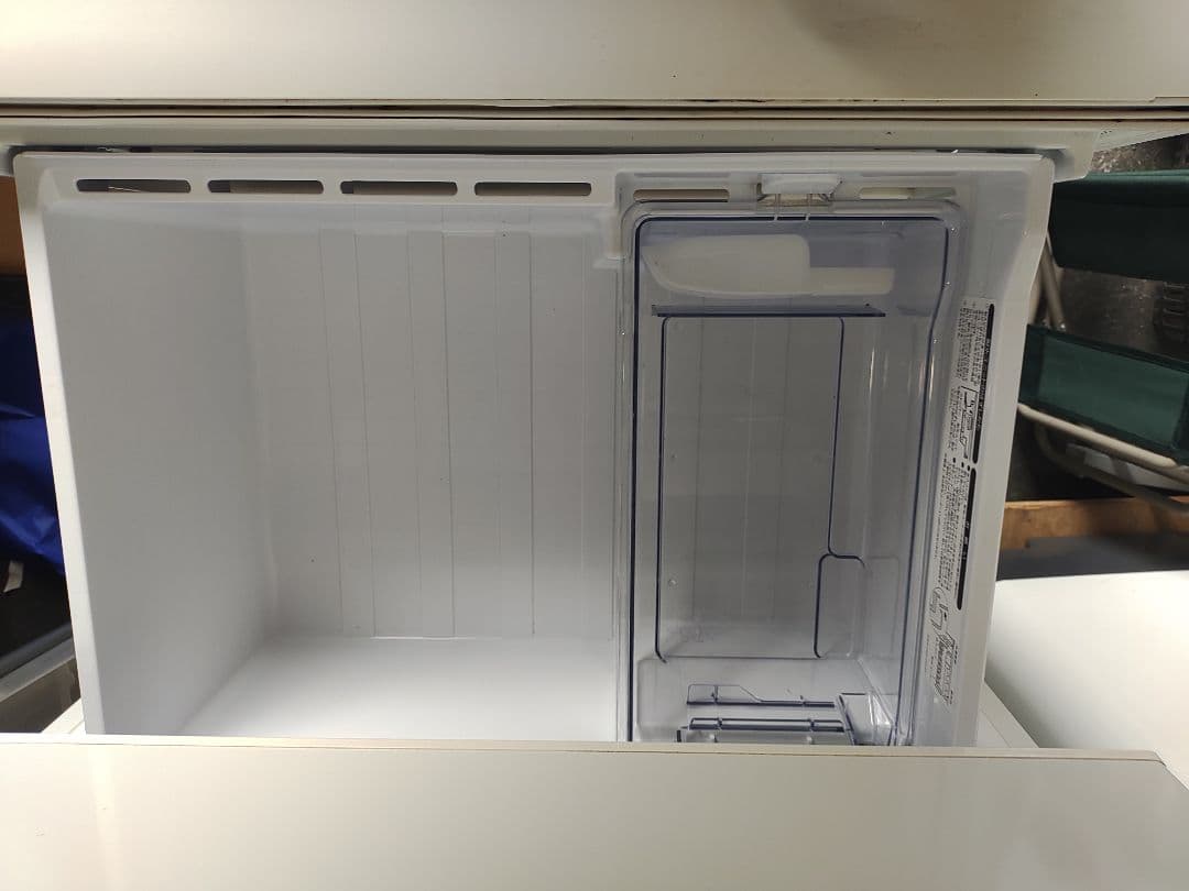 2019年製 AQUAアクア冷凍冷蔵庫　AQR-SV24HBK(W)　広島