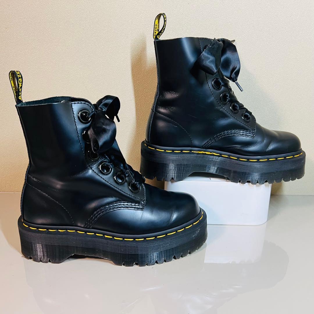 【美品】ドクターマーチン MOLLY 6ホール ブーツ UK4 ブラック 厚底