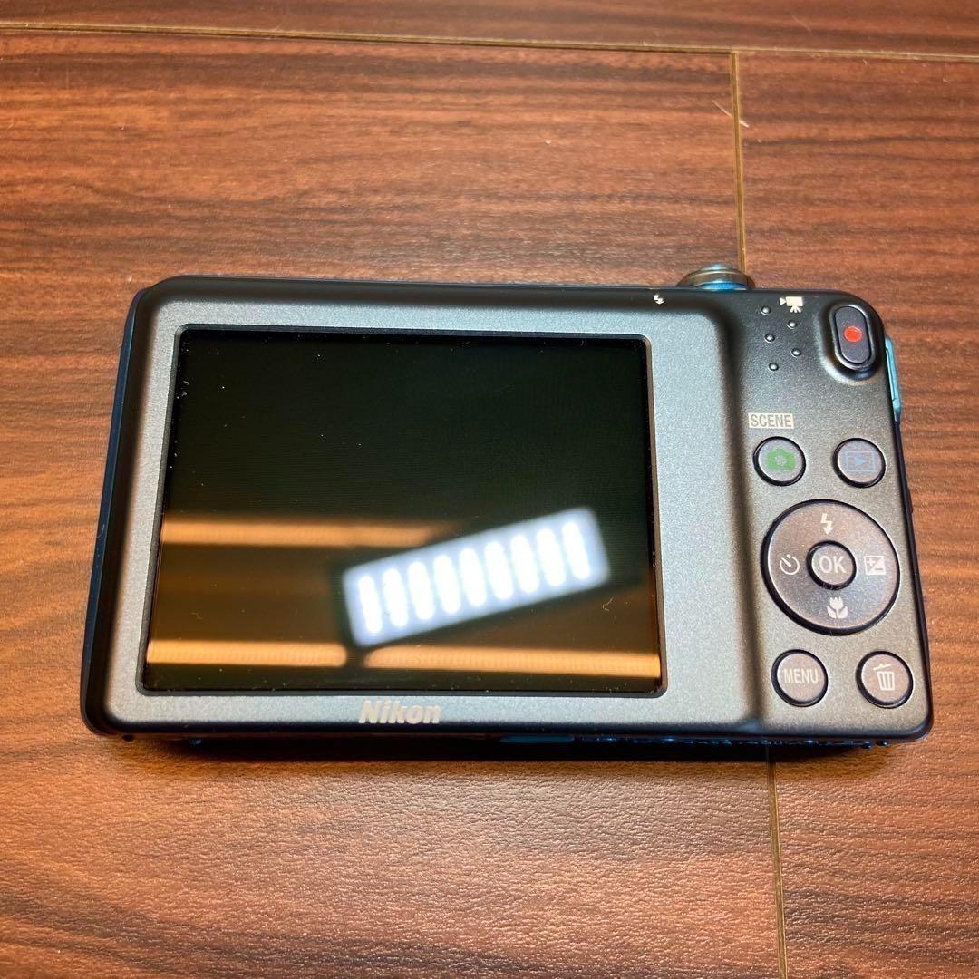 Nikon coolpix S3500 デジカメ ほぼ新品 3335