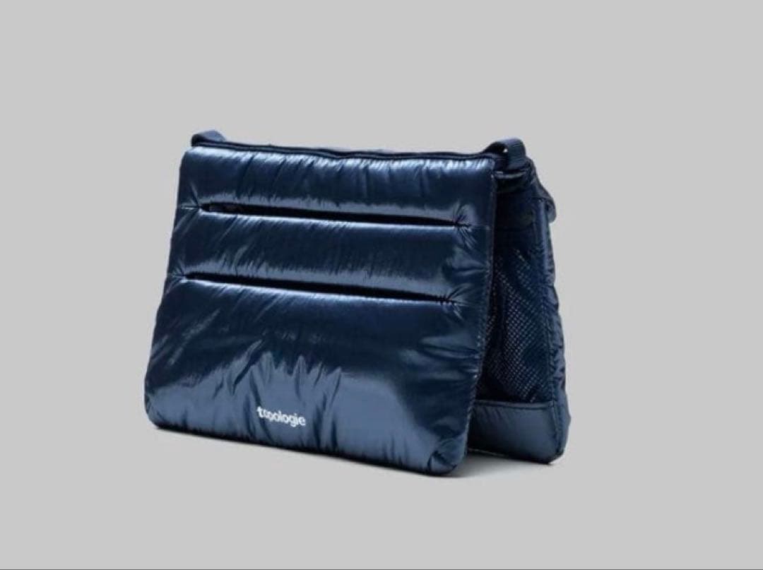 完売正規品Topology トポロジー　フラットサコッシュ　スモール　パフ　単体