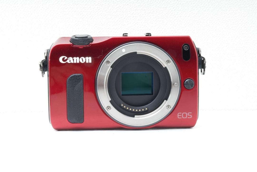 Canon EOS Mミラーレス一眼ダブルレンズキット　レッド【美品】