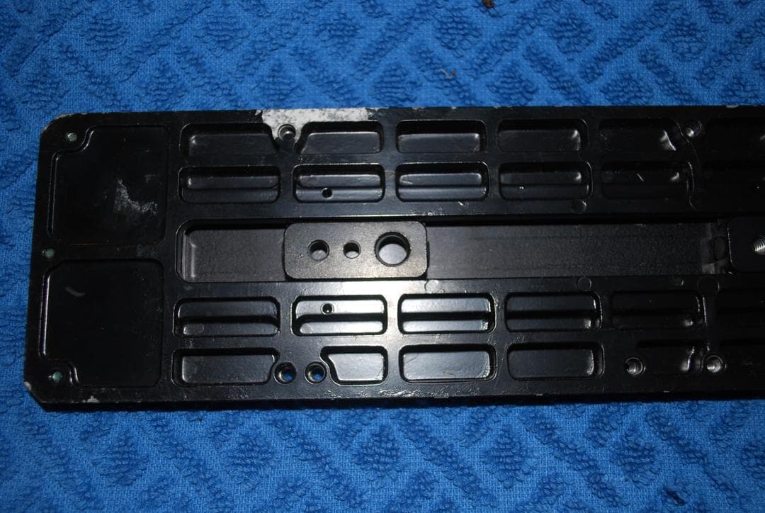 池上放送業務カメラ用プレートT-791動作品の出品です。