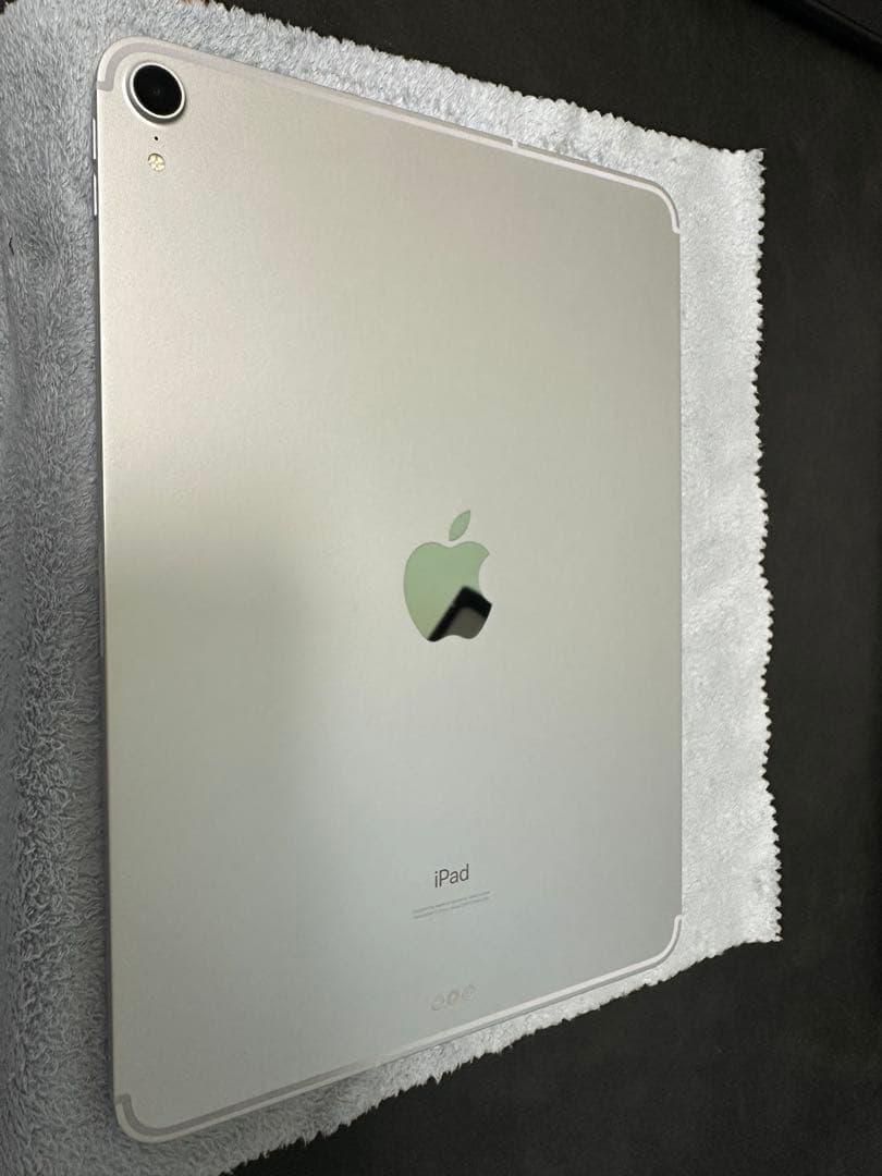 11インチiPad Pro 2018(第1世代) 256GB & キーボード