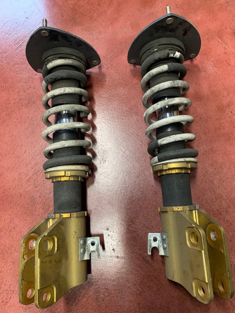 スバル　レヴォーグ