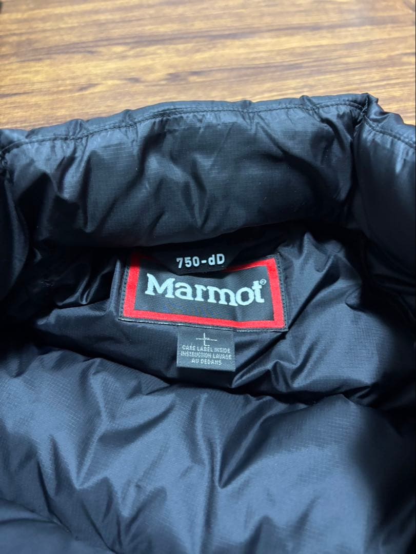 未使用　Marmot ダウンジャケット