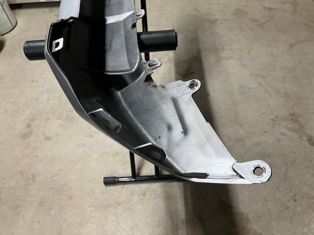 RAV4 アドベンチャー　スキッドプレート