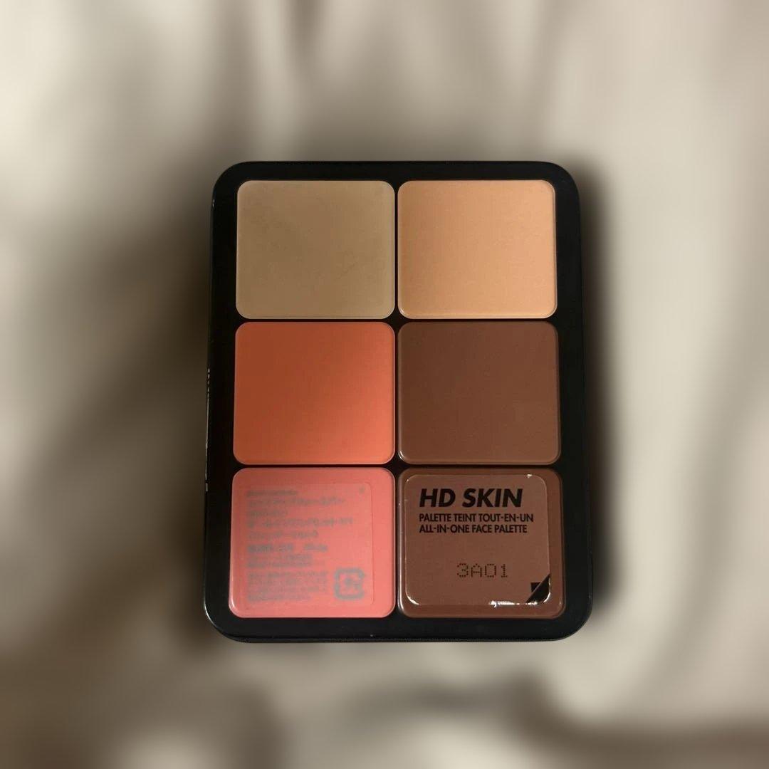 本日値下げMAKE UP FOR EVER HDスキンオールインワンパレット ︎⭐︎