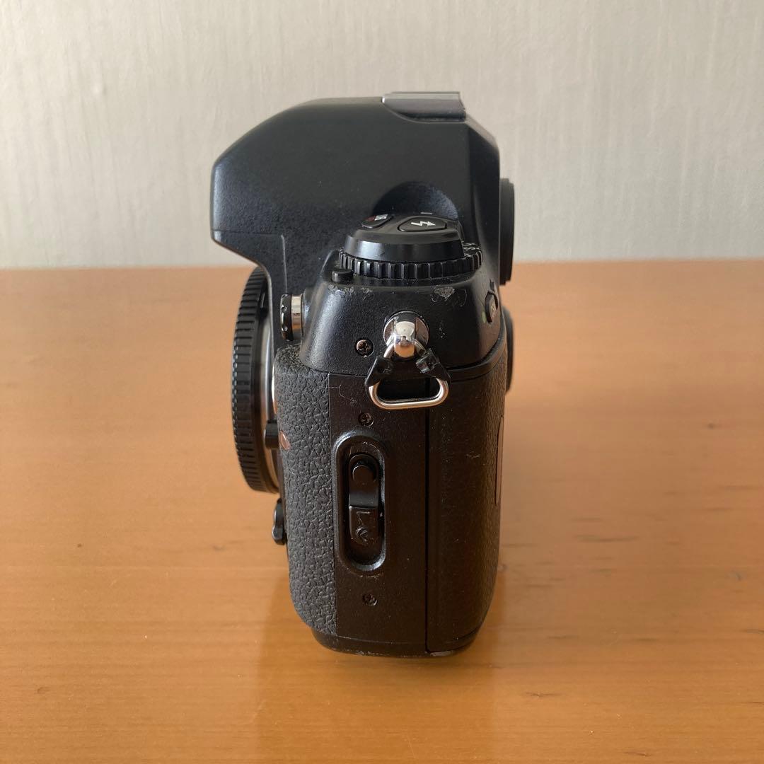 Nikon F100 フィルムカメラ ニコン 一眼レフカメラ