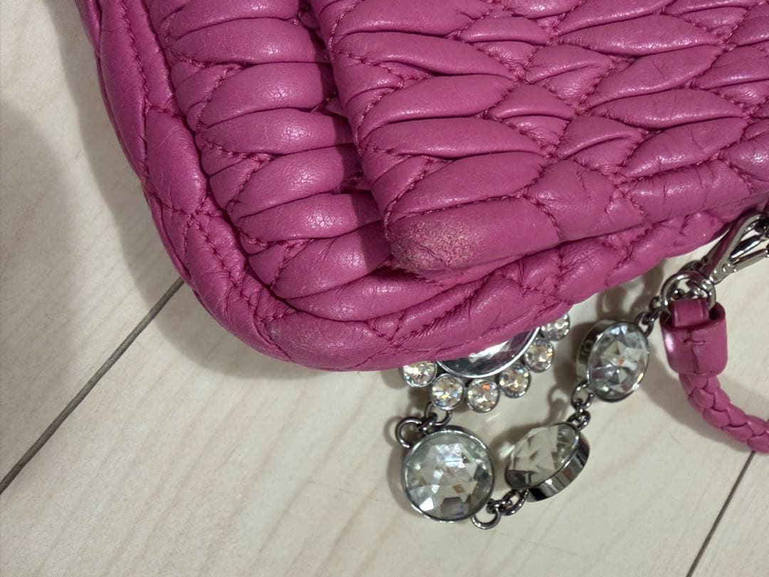 MIUMIU ナッパクリスタル