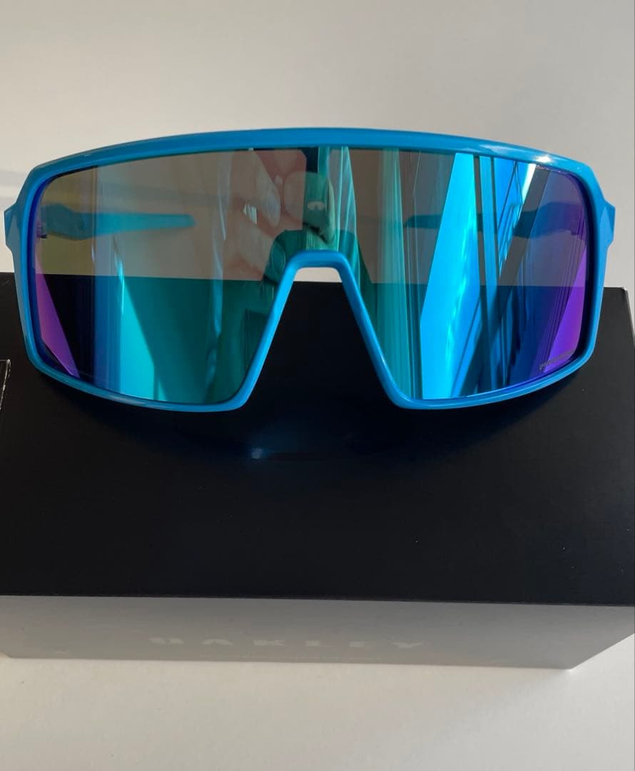Oakley Sutro オークリースートロ