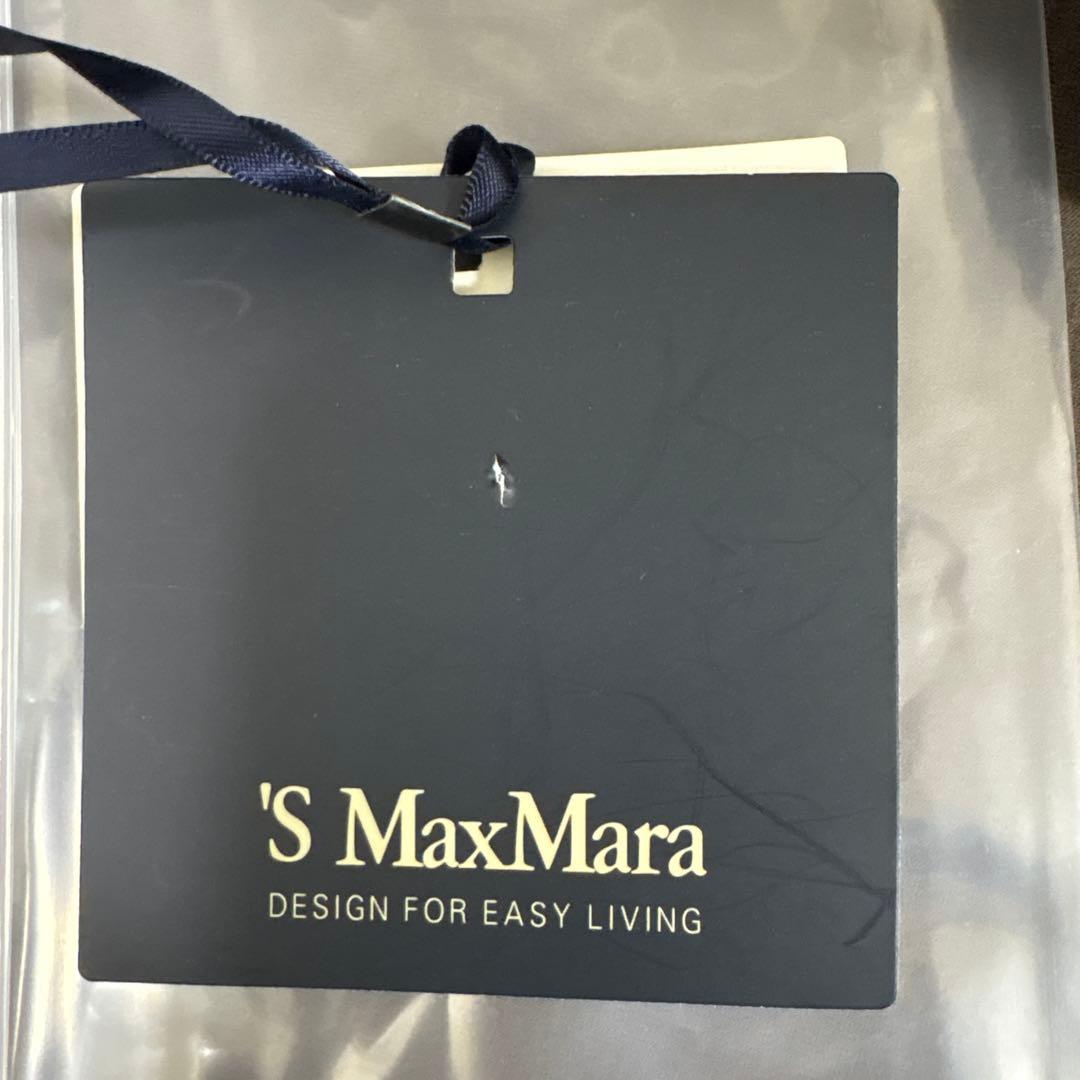 【値下げ】美品、Max Mara ブラック パーカー　XS