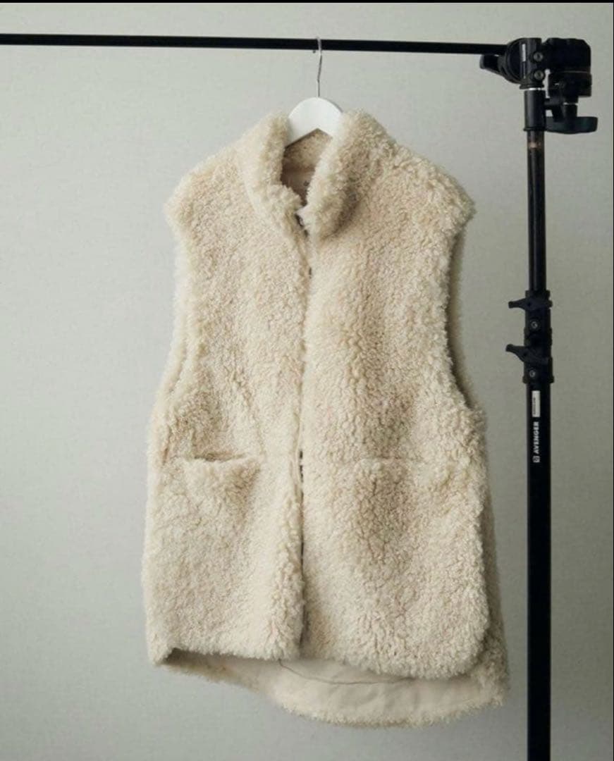 新品　anuke Eco Fur Vest 36 アンヌーク　ファーベスト