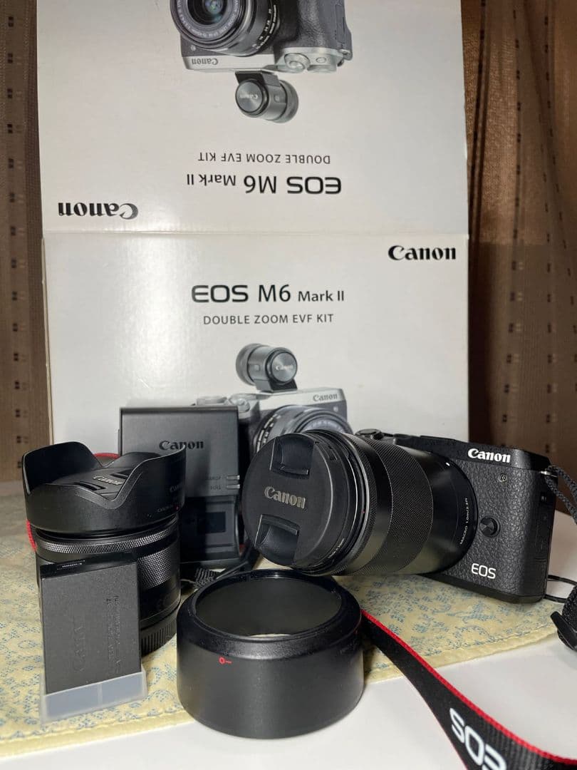 Canon EOS M6 Mark II ダブルズームEVF キット ブラック