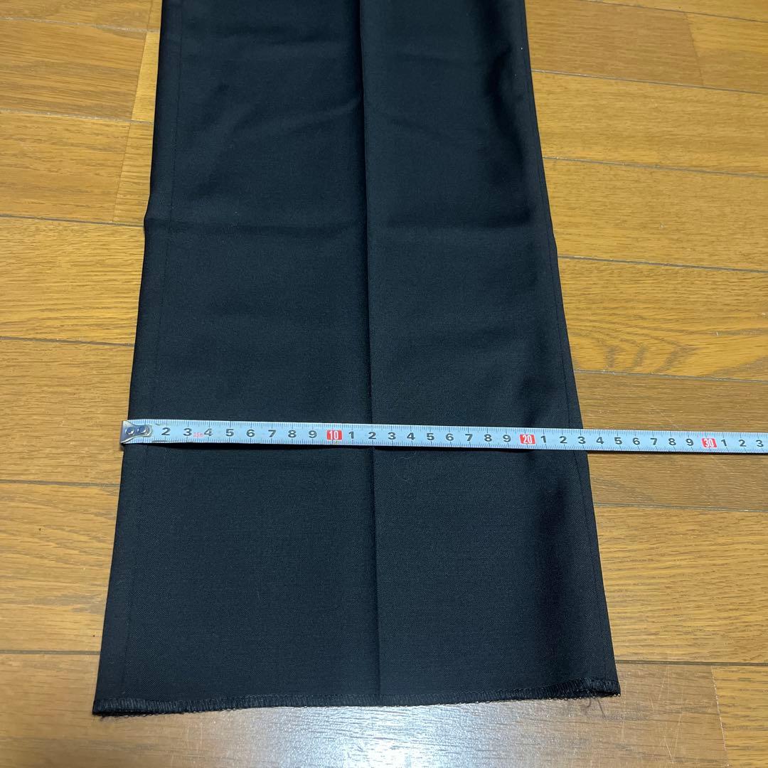 お値下げ！新品★ARMANI COLLEZIONI 黒スラックス 新品タグ付き