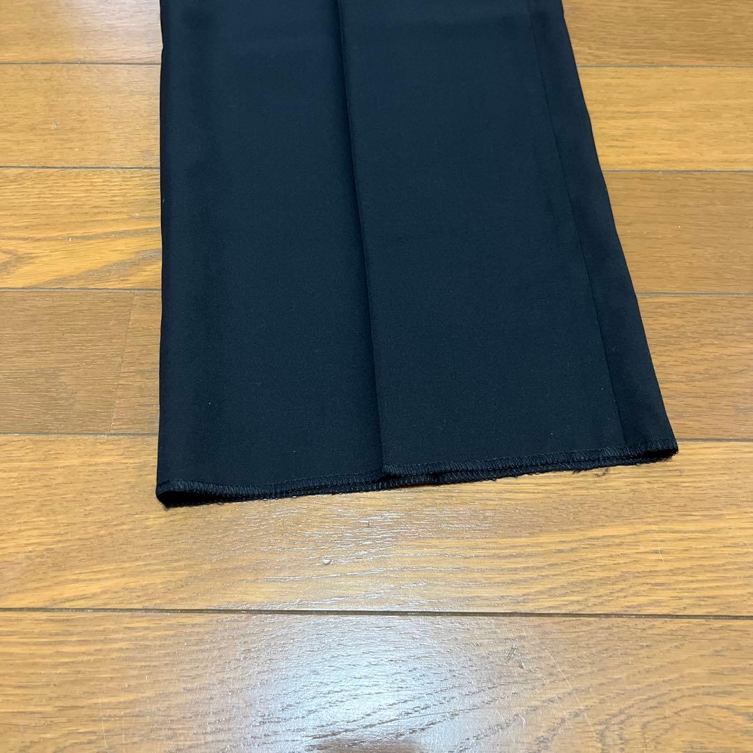 お値下げ！新品★ARMANI COLLEZIONI 黒スラックス 新品タグ付き