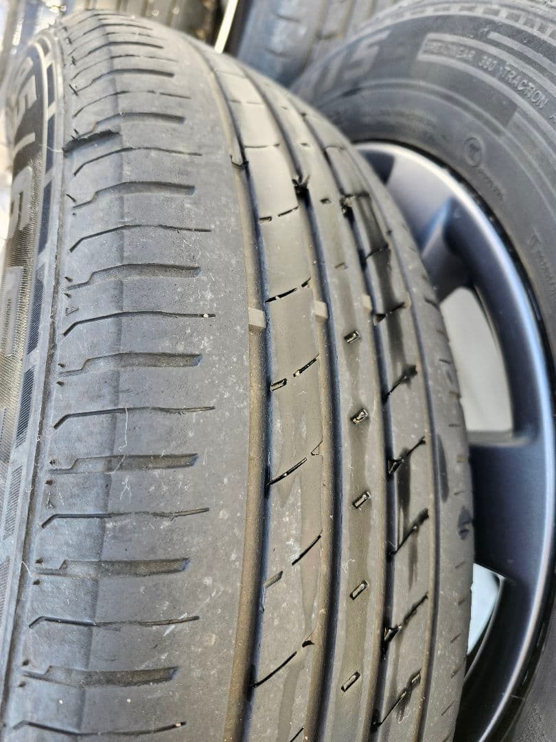 送料込 185/65R15 タイヤ付アルミホイール4本　E12ブラックアロー