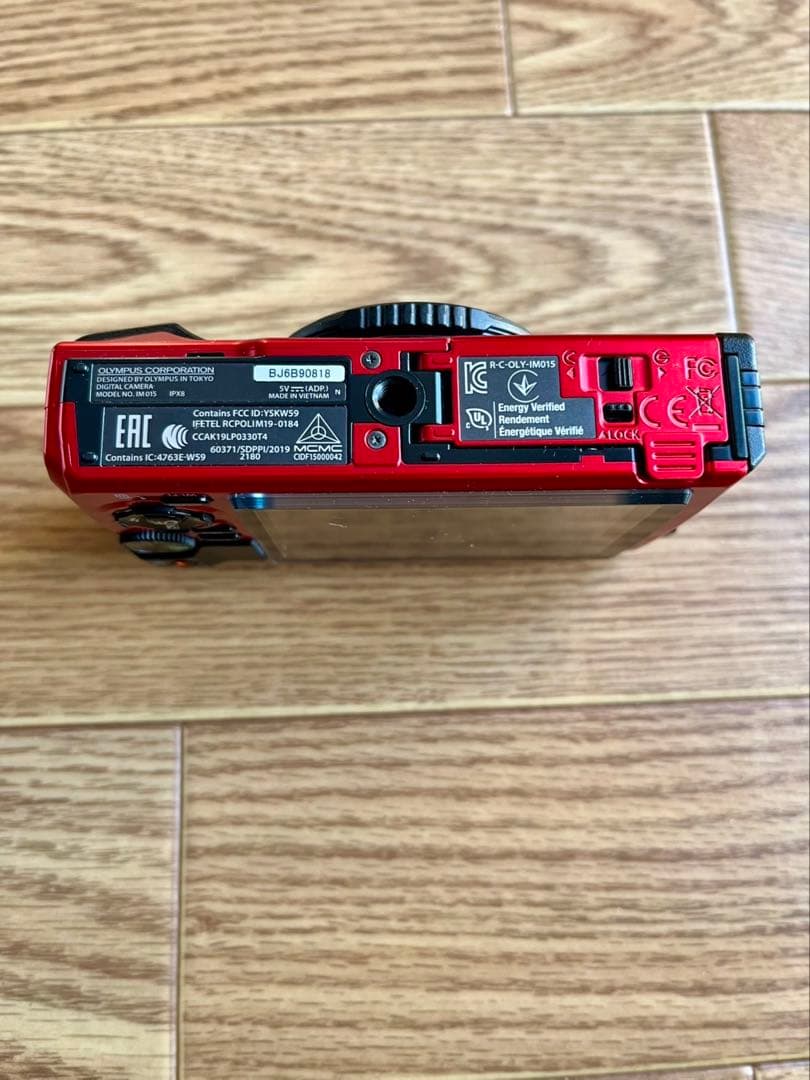 OLYMPUS tough TG-6 レッド　マクロ照明付き