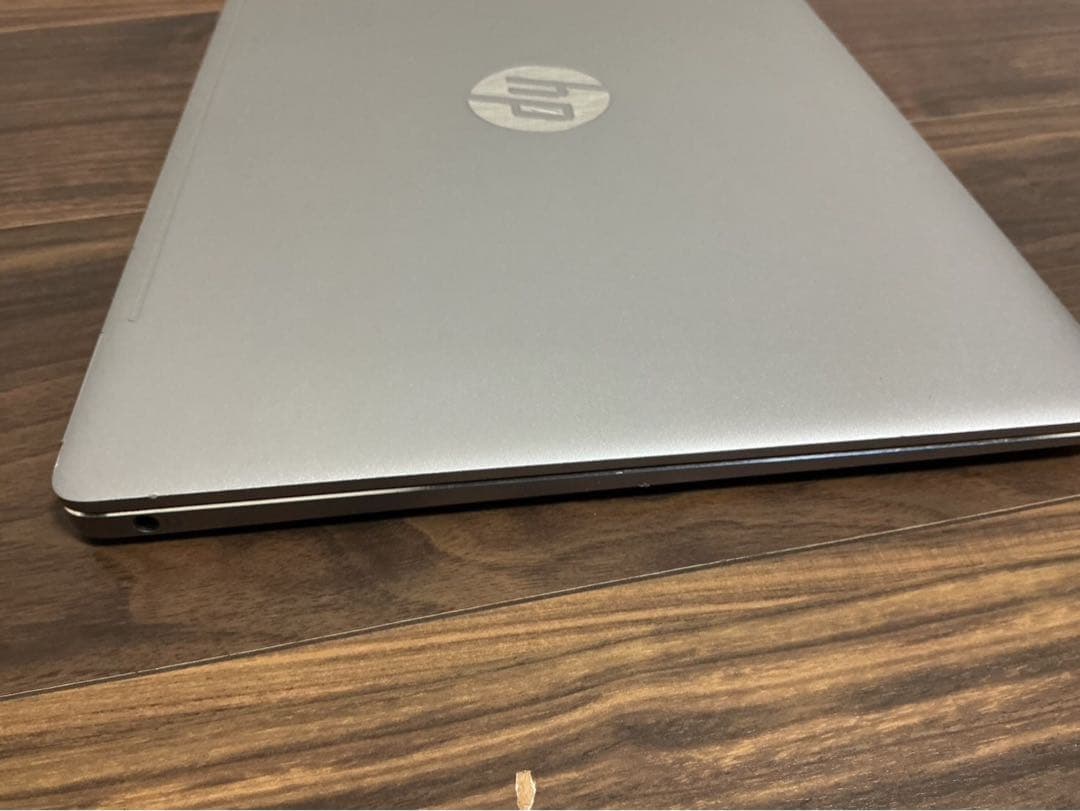 12.5型モバイルノートPC