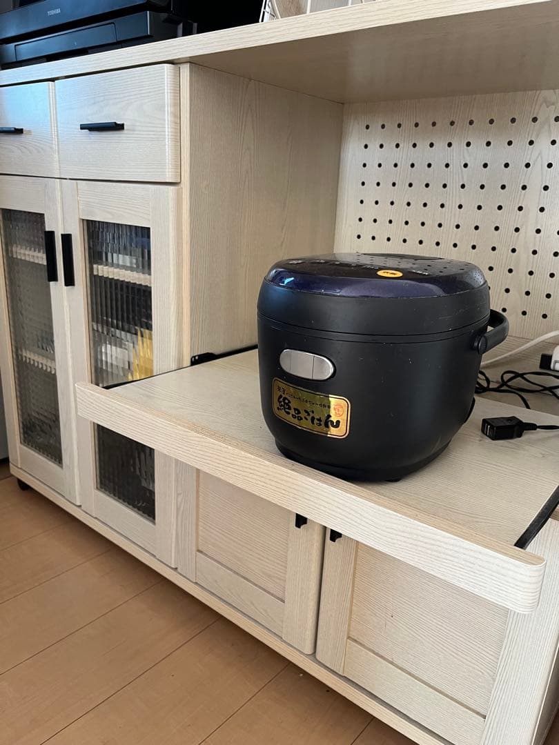 ホワイト木製食器棚 中型 引き出し付き