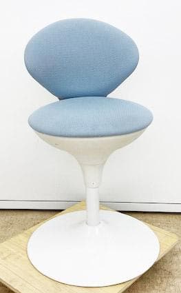 オカムラ 患者用チェア ⑤　布張り 背付 円盤脚 座面回転　ライトブルー