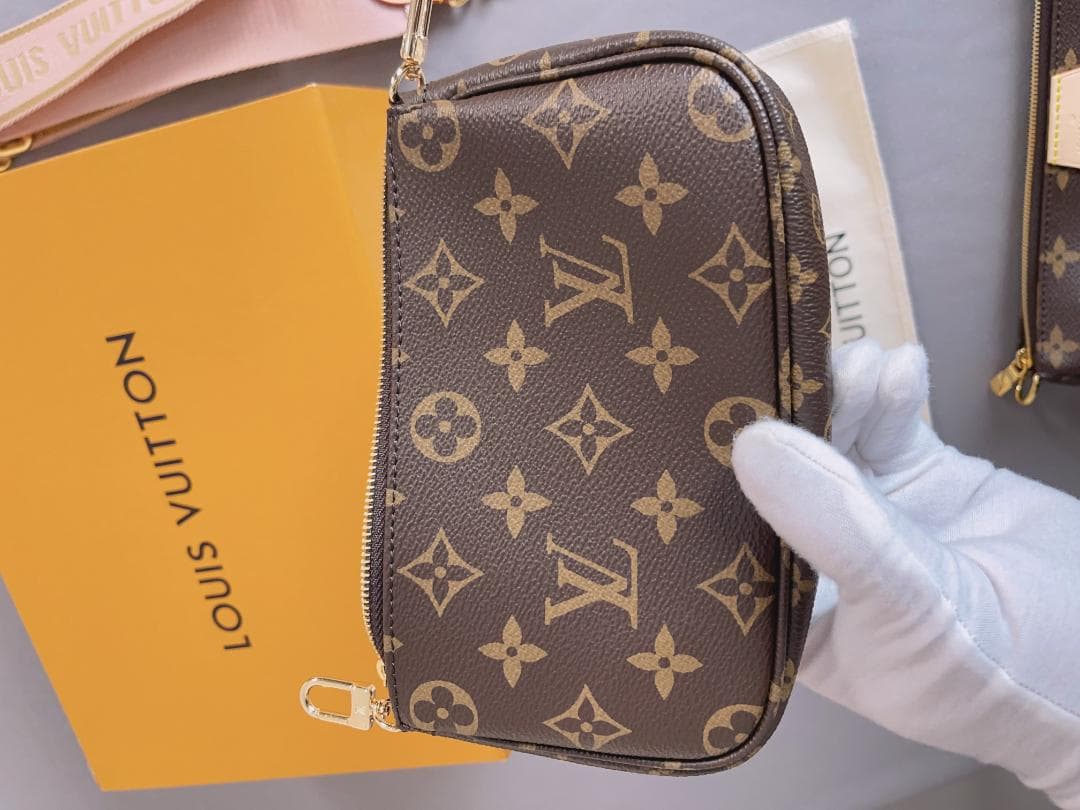 ミュルティポシェットアクセソワール M44840