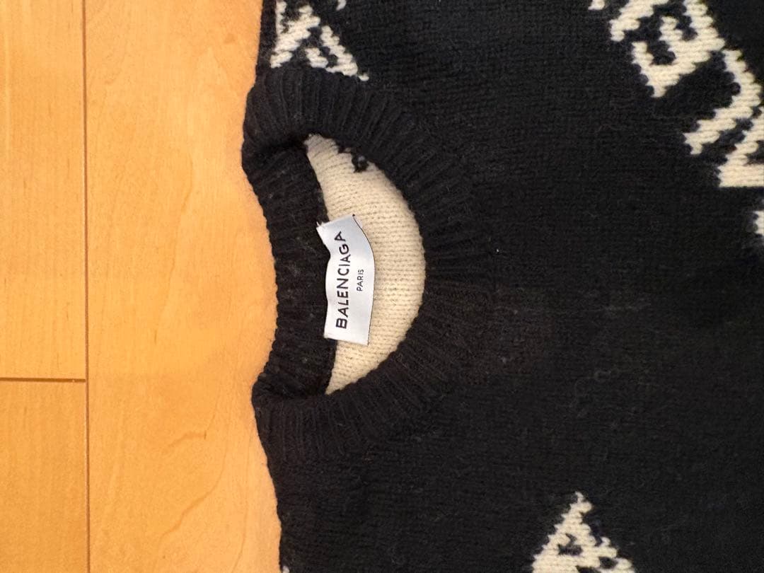 BALENCIAGA ロゴ入りセーター ブラック　34サイズ