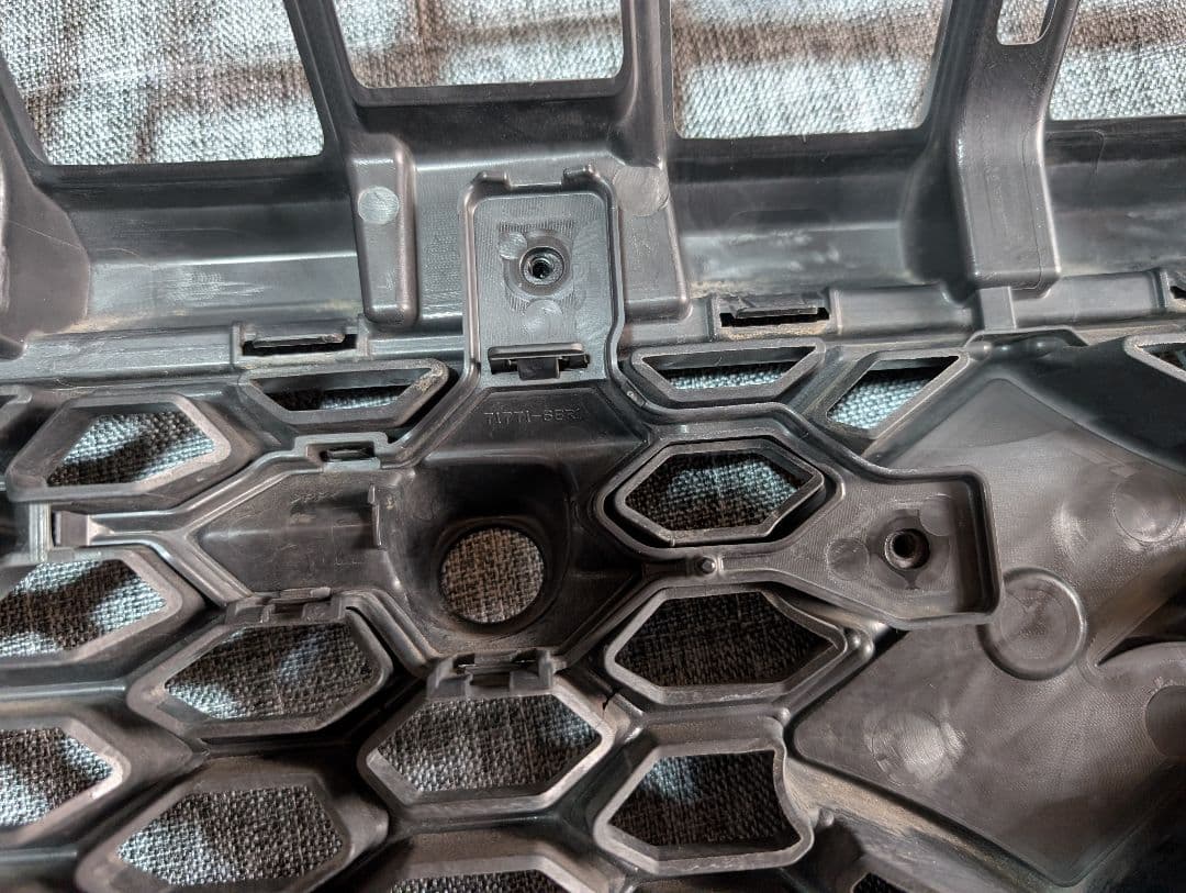 zc33s スイフトスポーツ フロントグリル　フォグランプベゼル左右