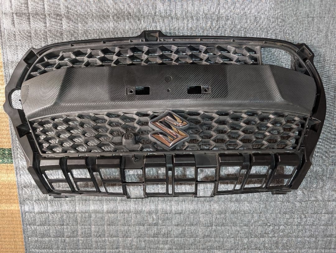 zc33s スイフトスポーツ フロントグリル　フォグランプベゼル左右