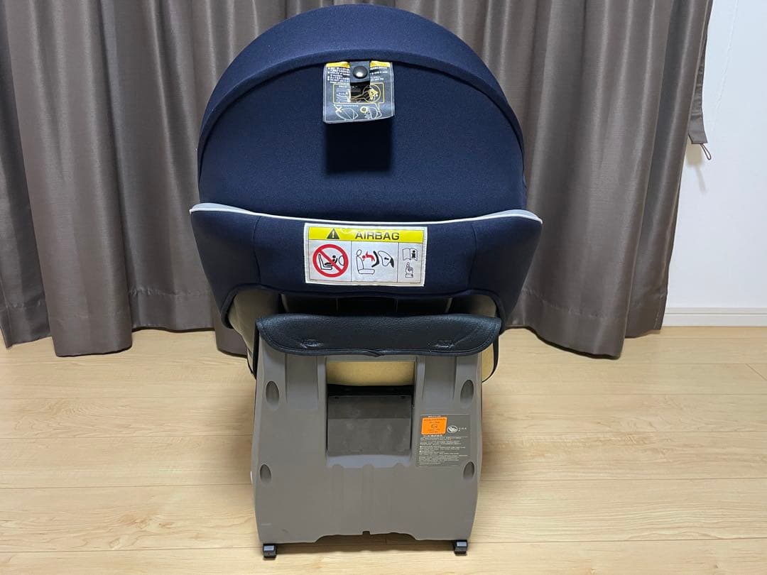 CombiグルムーブスマートISOFIXエッグショックJN-570ネイビー