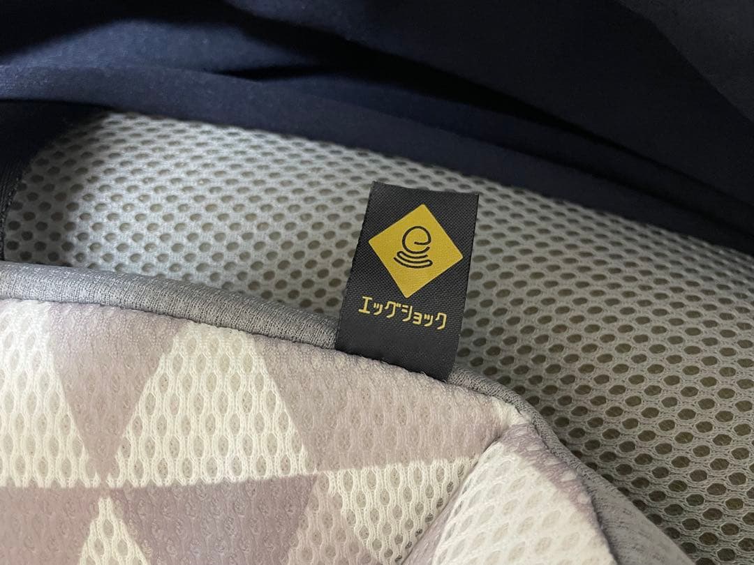 CombiグルムーブスマートISOFIXエッグショックJN-570ネイビー