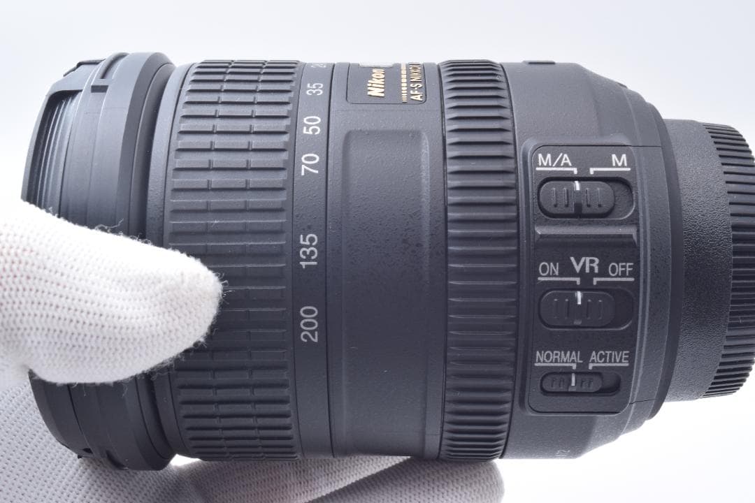#35 Nikon AF-S 18-200mm VR 手振れ補正付 高倍率レンズ