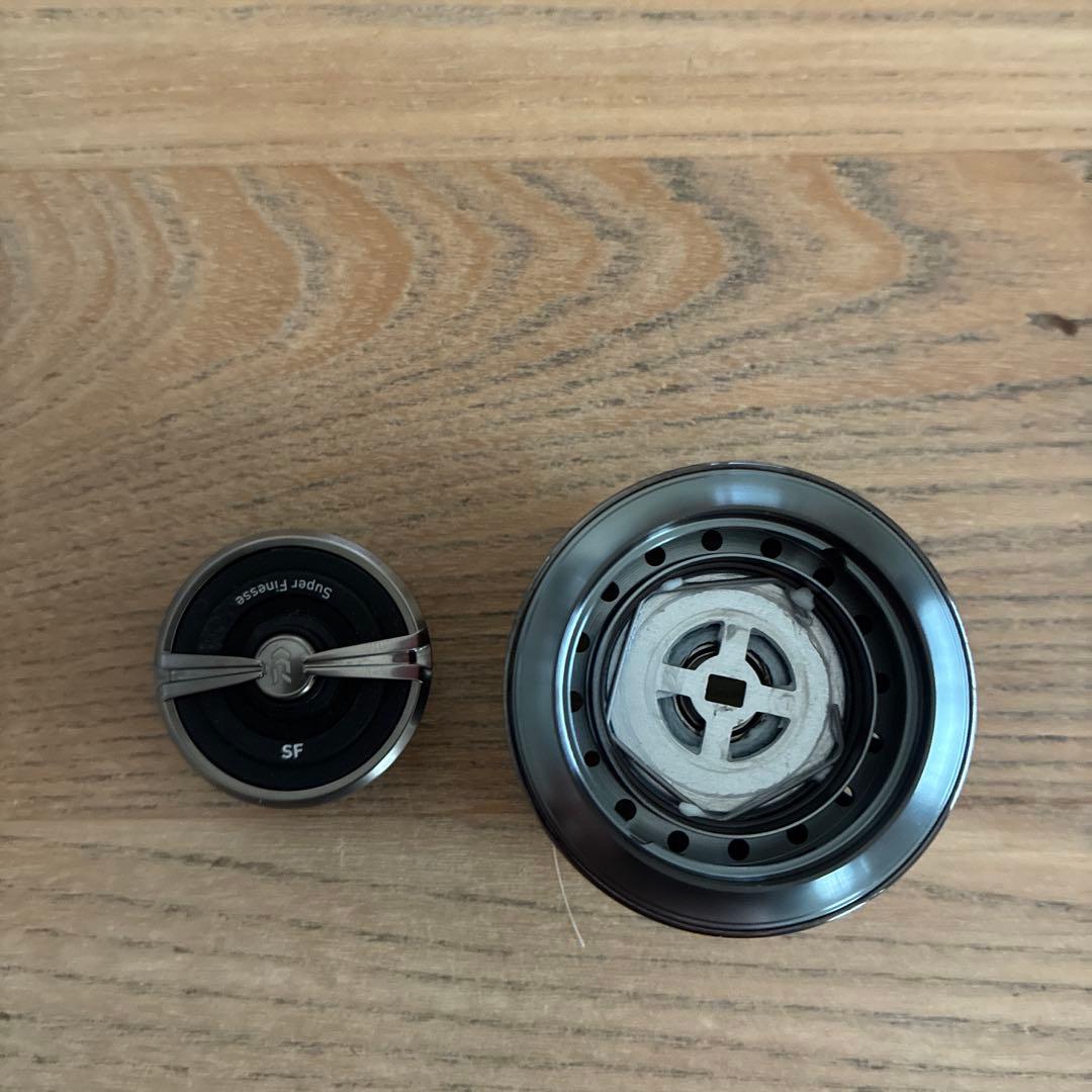 Daiwa 24エアリティ st sf 2000SS-P