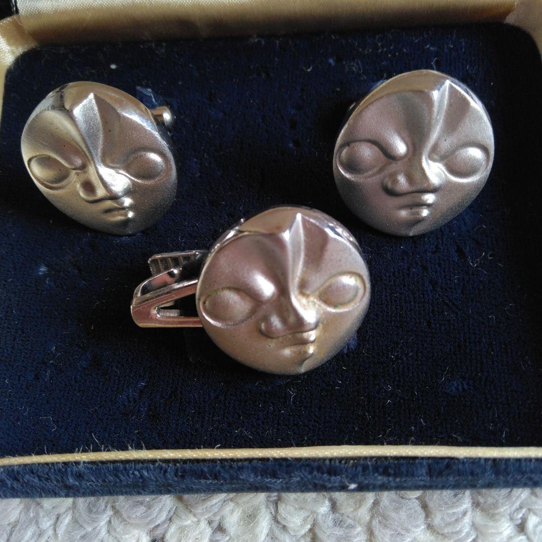 太陽の塔　EXPO 70 カフスボタンとネクタイピンのセット