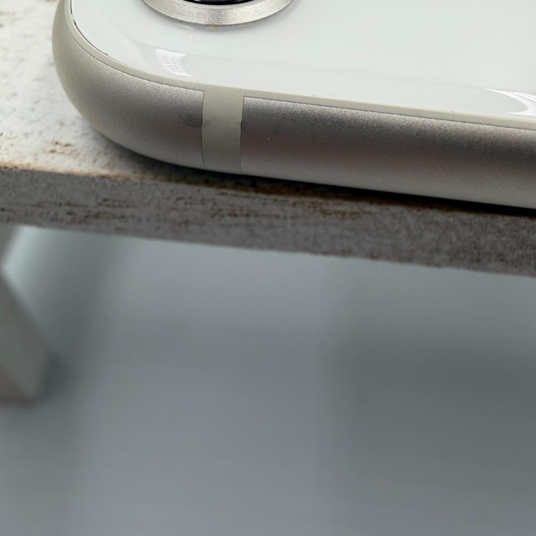 iPhone SE第3世代 64GB スターライト 423